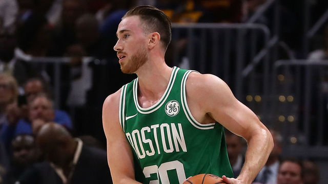 Ainge: Hayward to be out of walking boot in 2 weeks
