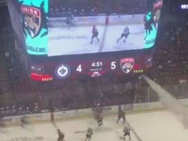 Watch: Panthers' scoreboard randomly shoots out smoke during play