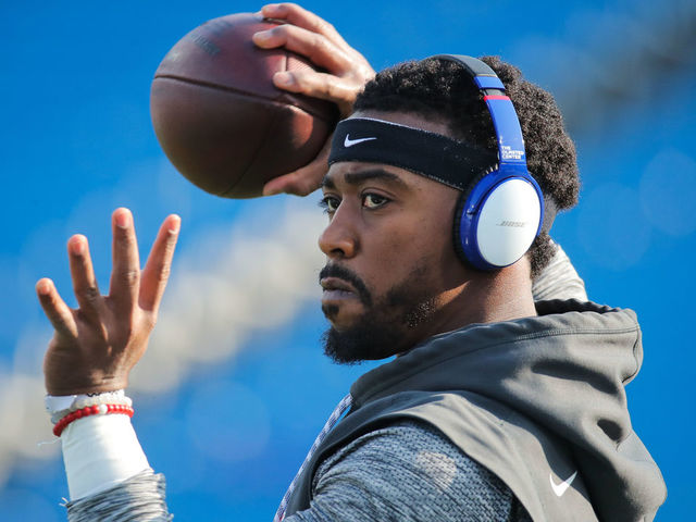 Bills' Taylor a game-time decision vs. Colts
