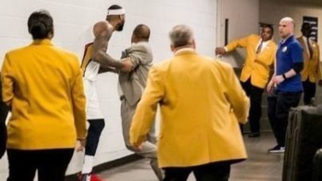Cousins had to be restrained from going after Durant after ejections