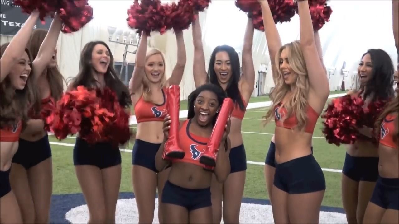 Simone Biles appears as guest Texans cheerleader