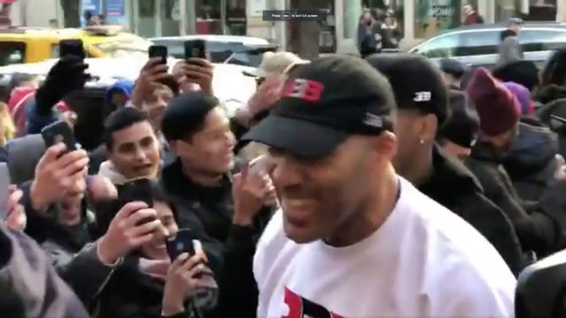 Watch: Fans go wild for Ball family at Big Baller Brand pop-up in NYC