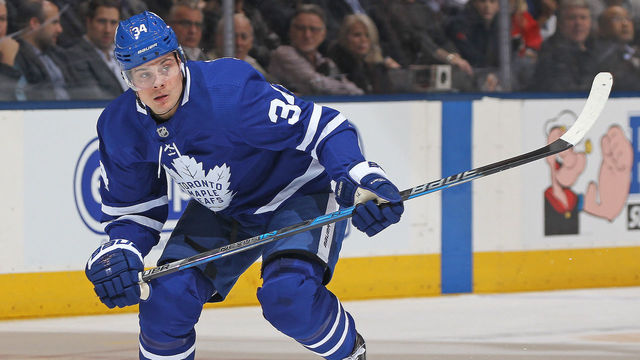 Matthews misses game vs. Oilers with upper-body injury