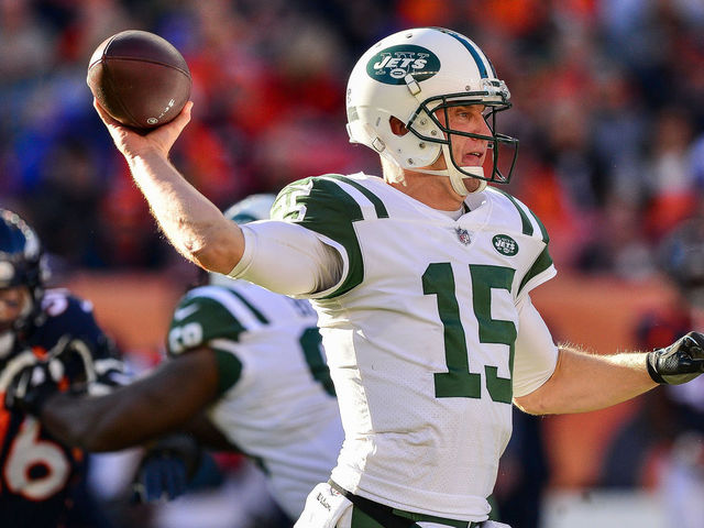 Josh McCown suffered broken hand in loss to Broncos