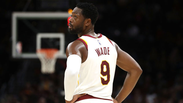 Wade trying to 'reinvent' himself in new role with Cavs