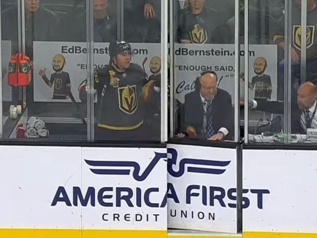 Watch: Penalty-box officials don't let Golden Knights' Marchessault out