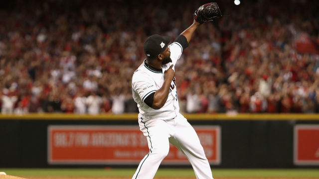 Report: Twins, Rodney agree to 1-year deal