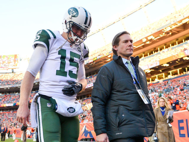 Jets' McCown to serve as player-coach from sidelines vs. Saints