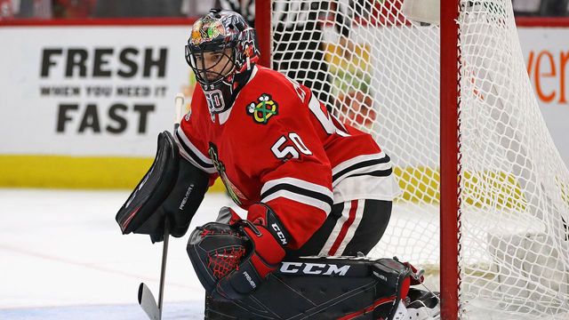 Blackhawks win 5th straight since Crawford's return from IR