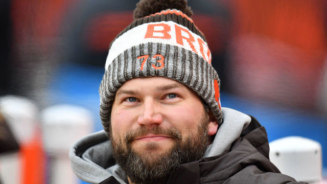 Report: Joe Thomas auditioned for broadcast jobs with Fox, ESPN