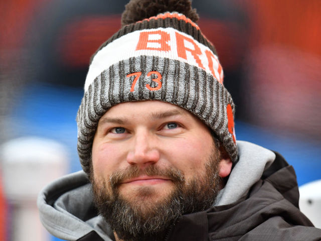 Report: Joe Thomas auditioned for broadcast jobs with Fox, ESPN