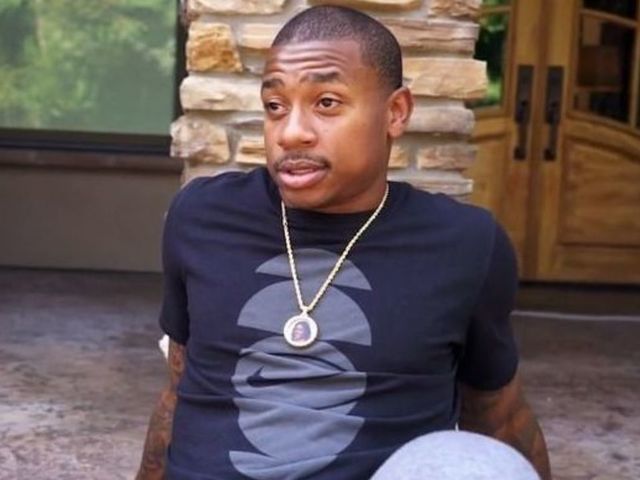 Watch: Isaiah reacts to Ainge telling him he's been traded to Cavs