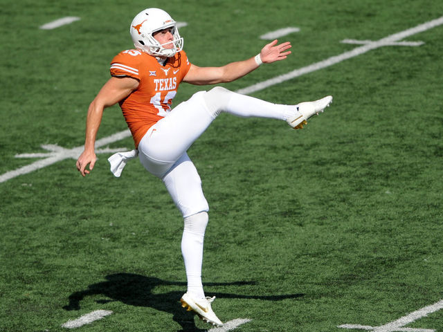 AUSTIN, TX - SEPTEMBER 09: Texas punter Michael Dickson watches a punt sail during game between the Texas Longhorns and the San Jose State Spartans on September 9, 2017 at Darrell K Royal-Texas Memorial Stadium in Austin, TX. The Texas Longhorns defeated the San Jose Spartans 56 - 0.