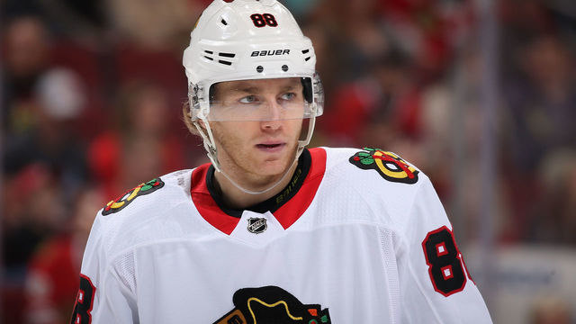 GLENDALE, AZ - OCTOBER 21: Patrick Kane #88 of the Chicago Blackhawks during the NHL game against the Arizona Coyotes at Gila River Arena on October 21, 2017 in Glendale, Arizona. The Blackhawks defeated the Coyotes 4-2.