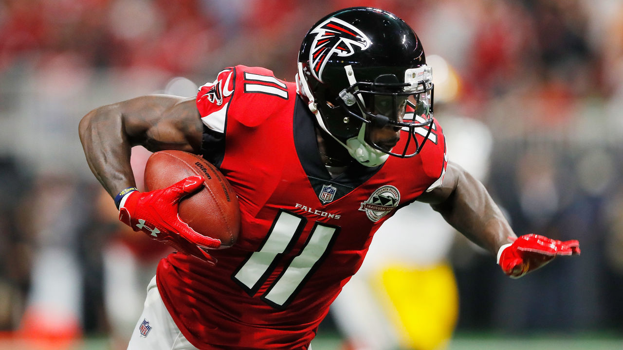 ATLANTA, GA - SEPTEMBER 17: Julio Jones #11 of the Atlanta Falcons runs after making a reception during the first half against the Green Bay Packers at Mercedes-Benz Stadium on September 17, 2017 in Atlanta, Georgia.