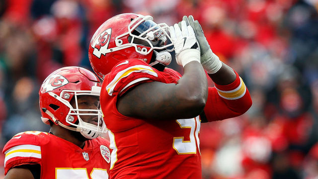 KANSAS CITY, MO - DECEMBER 24: Defensive end Chris Jones #95 of the Kansas City Chiefs reacts after a tackle during the game against the Miami Dolphins at Arrowhead Stadium on December 24, 2017 in Kansas City, Missouri.