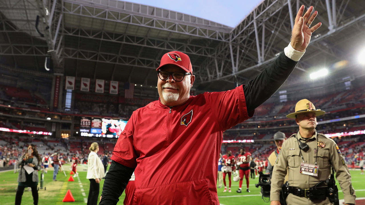 GLENDALE, AZ - DECEMBER 24: Head coach Bruce Arians of the Arizona Cardinals waves to fans as he walks off the field following the NFL game against the New York Giants at the University of Phoenix Stadium on December 24, 2017 in Glendale, Arizona. The Arizona Cardinals won 23-0.