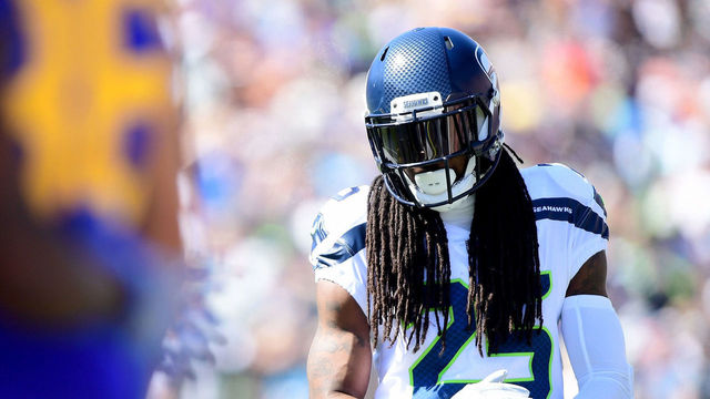 LOS ANGELES, CA - OCTOBER 08: Richard Sherman #25 of the Seattle Seahawks lines up against the Los Angeles Rams at Los Angeles Memorial Coliseum on October 8, 2017 in Los Angeles, California.