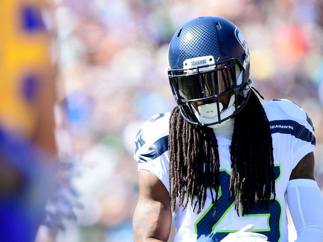 LOS ANGELES, CA - OCTOBER 08: Richard Sherman #25 of the Seattle Seahawks lines up against the Los Angeles Rams at Los Angeles Memorial Coliseum on October 8, 2017 in Los Angeles, California.