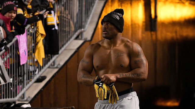 PITTSBURGH, PA - DECEMBER 10: James Harrison #92 of the Pittsburgh Steelers takes the field for warmups before the game against the Baltimore Ravens at Heinz Field on December 10, 2017 in Pittsburgh, Pennsylvania.