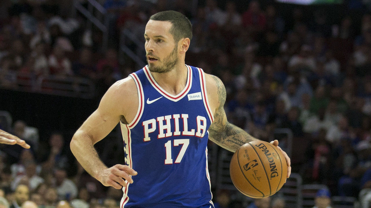 PHILADELPHIA, PA - OCTOBER 20: JJ Redick #17 of the Philadelphia 76ers dribbles the ball against the Boston Celtics at the Wells Fargo Center on October 20, 2017 in Philadelphia, Pennsylvania.