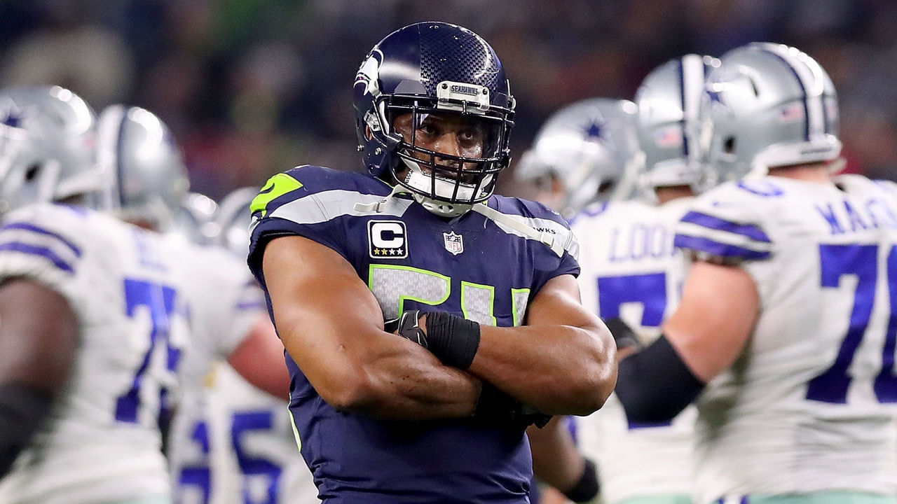 ARLINGTON, TX - DECEMBER 24: Bobby Wagner #54 of the Seattle Seahawks reacts after the Dallas Cowboys missed a field goal in the fourth quarter at AT&T Stadium on December 24, 2017 in Arlington, Texas.