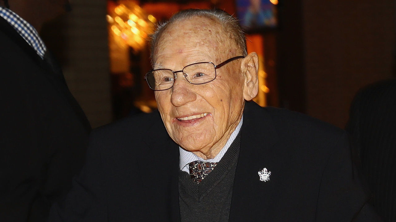 TORONTO, ON - NOVEMBER 14: Johnny Bower walks the red carpet prior to the 2016 Hockey Hall of Fame induction ceremony at the Hockey Hall Of Fame & Museum on November 14, 2016 in Toronto, Canada.