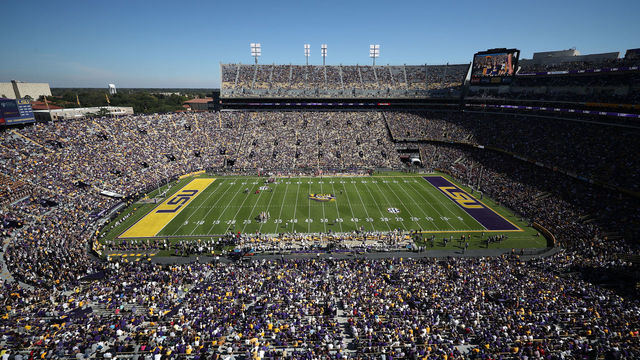 BATON ROUGE, LA - NOVEMBER 11: The LSU Tigers play the Arkansas Razorbacks at Tiger Stadium on November 11, 2017 in Baton Rouge, Louisiana.