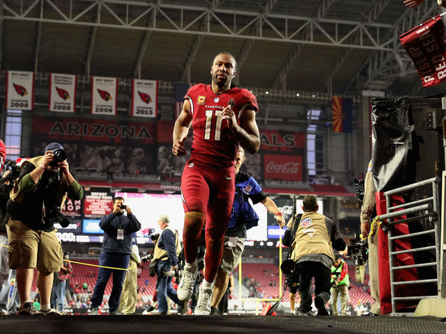 GLENDALE, AZ - DECEMBER 24: Wide receiver Larry Fitzgerald #11 of the Arizona Cardinals runs off the field following the NFL game against the New York Giants at the University of Phoenix Stadium on December 24, 2017 in Glendale, Arizona. The Arizona Cardinals won 23-0.