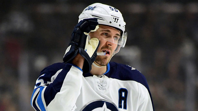 LOS ANGELES, CA - NOVEMBER 22: Mark Scheifele #55 of the Winnipeg Jets reacts at the stop of play against the Los Angeles Kings at Staples Center on November 22, 2017 in Los Angeles, California.