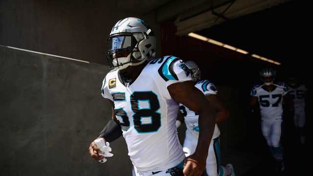 SANTA CLARA, CA - SEPTEMBER 10: Thomas Davis #58 of the Carolina Panthers runs on to the field to warm up before their game against the San Francisco 49ers at Levi's Stadium on September 10, 2017 in Santa Clara, California.