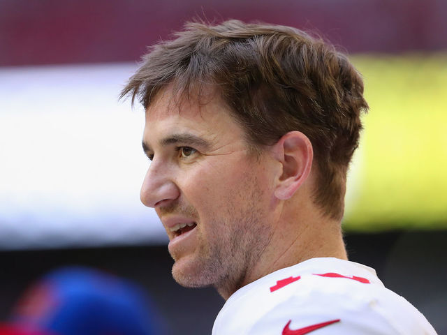 GLENDALE, AZ - DECEMBER 24: Quarterback Eli Manning #10 of the New York Giants watches from the sidelines during the first half of the NFL game against the Arizona Cardinals at the University of Phoenix Stadium on December 24, 2017 in Glendale, Arizona. The Cardinals defeated the Giants 23-0.