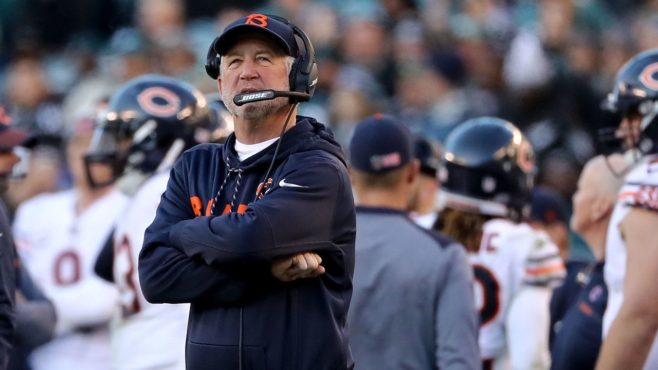 PHILADELPHIA, PA - NOVEMBER 26: Head coach John Fox of the Chicago Bears looks on from the sideline in the fourth quarter against the Philadelphia Eagles on November 26, 2017 at Lincoln Financial Field in Philadelphia, Pennsylvania.