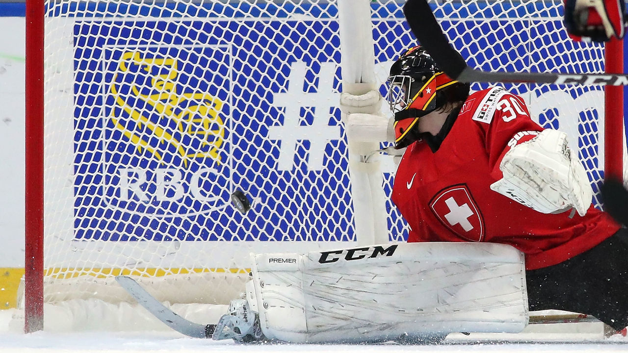 BUFFALO, NY - DECEMBER 31: Philip Wthrich #30 of Switzerland looks back into the net after a goal by Kristian Reichel #22 of Czech Republic in the third period during the IIHF World Junior Championship at KeyBank Center on December 31, 2017 in Buffalo, New York. The Czech Republic beat Switzerland 6-3.