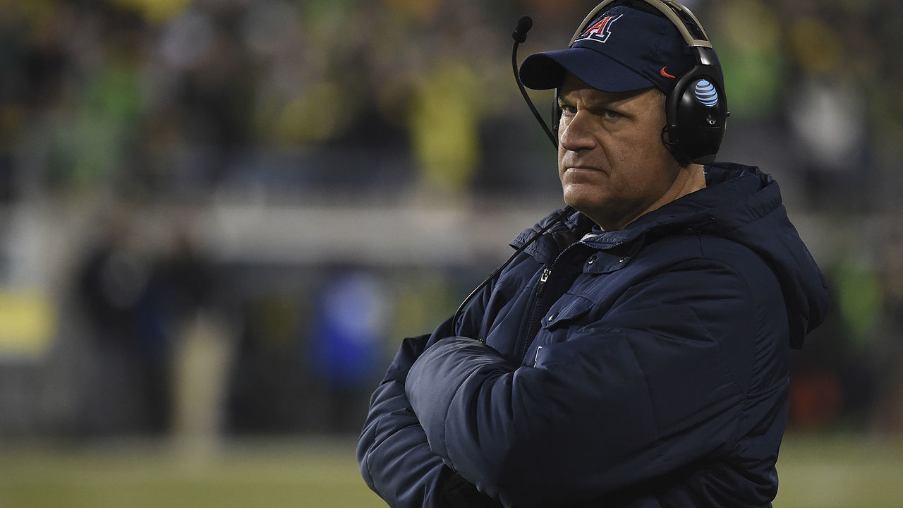 EUGENE, OR - NOVEMBER 18: Head coach Rich Rodriguez of the Arizona Wildcats looks on from the sidelines during the second half of the game against the Oregon Ducks at Autzen Stadium on November 18, 2017 in Eugene, Oregon. The Ducks won the game 48-28.