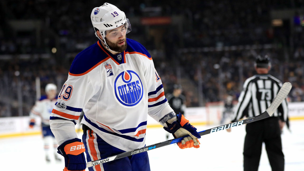 LOS ANGELES, CA - APRIL 04: Patrick Maroon #19 of the Edmonton Oilers looks on during the first period of a game against the Los Angeles Kings at Staples Center on April 4, 2017 in Los Angeles, California.