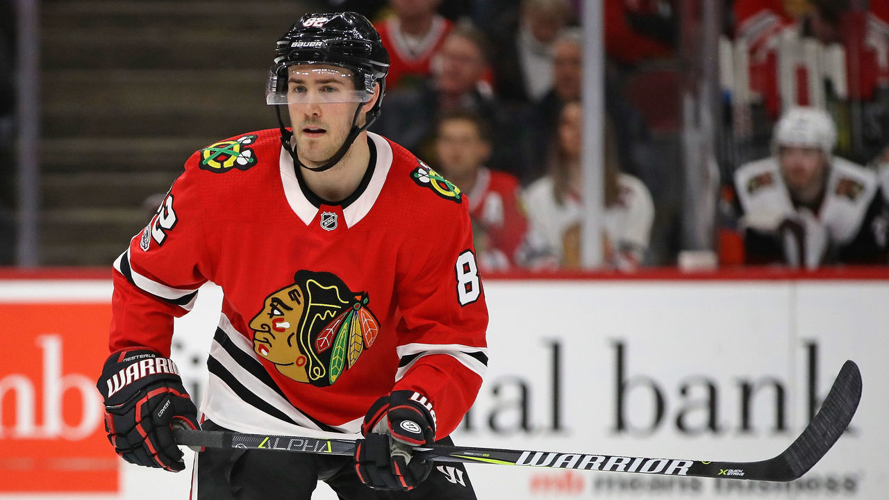 CHICAGO, IL - DECEMBER 10: Jordan Oesterle #82 of the Chicago Blackhawks skates against the Arizona Coyotes at the United Center on December 10, 2017 in Chicago, Illinois. The Blackhawks defeated the Coyotes 3-1.