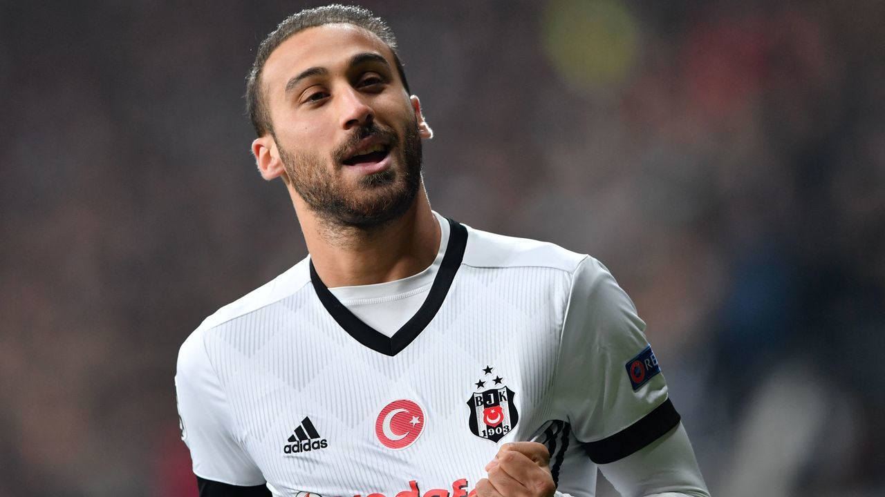 Besiktas' Turkish forward Cenk Tosun celebrates after scoring a goal during the UEFA Champions League Group G football match between Besiktas and Monaco on November 1, 2017, at the Vodafone Park in Istanbul. / AFP PHOTO / Bulent Kilic