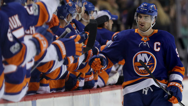 NEW YORK, NEW YORK - DECEMBER 16: John Tavares #91 of the New York Islanders celebrates his goal in the third period against the Los Angeles Kings on December 16, 2017 at Barclays Center in the Brooklyn borough of New York City.