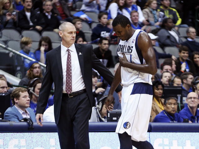 Mavericks, Dalembert reportedly agree on 1-year deal for veteran's minimum