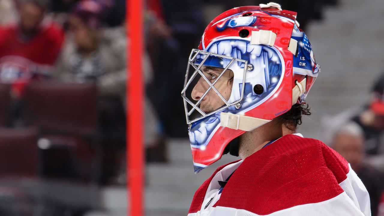 OTTAWA, ON - OCTOBER 30: Al Montoya #35 of the Montreal Canadiens looks on against the Ottawa Senators at Canadian Tire Centre on October 30, 2017 in Ottawa, Ontario, Canada.
