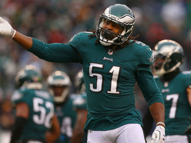 PHILADELPHIA, PA - DECEMBER 31: Defensive end Steven Means #51 of the Philadelphia Eagles reacts against the Dallas Cowboys during the second half of the game at Lincoln Financial Field on December 31, 2017 in Philadelphia, Pennsylvania. The Dallas Cowboys won 6-0.