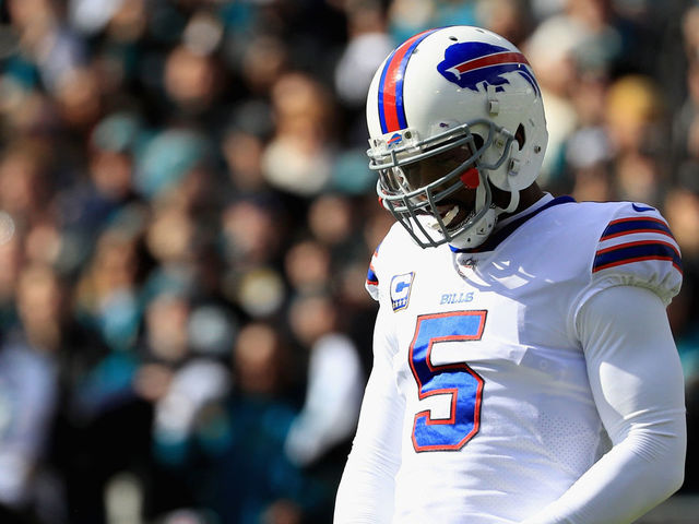 JACKSONVILLE, FL - JANUARY 07: Quarterback Tyrod Taylor #5 of the Buffalo Bills looks on in the first quarter against the Jacksonville Jaguars during the AFC Wild Card Playoff game at EverBank Field on January 7, 2018 in Jacksonville, Florida.