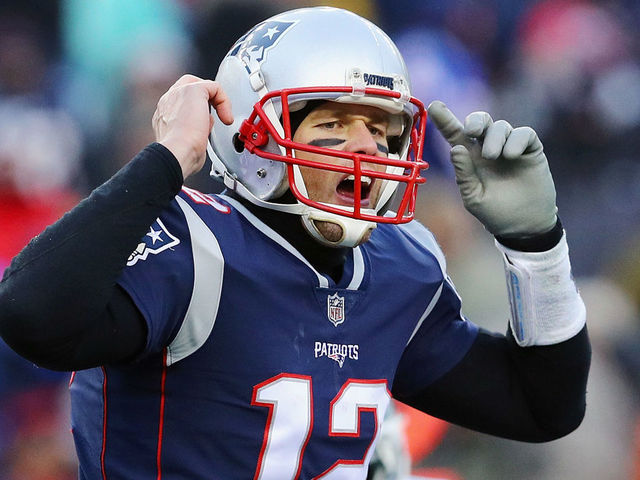 FOXBORO, MA - DECEMBER 31: Tom Brady #12 of the New England Patriots gestures during the second half against the New York Jets at Gillette Stadium on December 31, 2017 in Foxboro, Massachusetts.