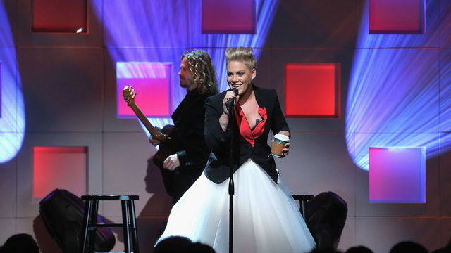 NEW YORK, NY - DECEMBER 01: P!nk performs on stage at the 11th Annual UNICEF Snowflake Ball Honoring Orlando Bloom, Mindy Grossman And Edward G. Lloyd at Cipriani, Wall Street on December 1, 2015 in New York City.