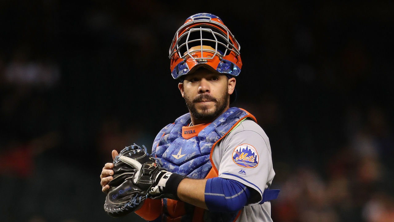 PHOENIX, AZ - MAY 15: Catcher Rene Rivera #44 of the New York Mets during the MLB game against the Arizona Diamondbacks at Chase Field on May 15, 2017 in Phoenix, Arizona