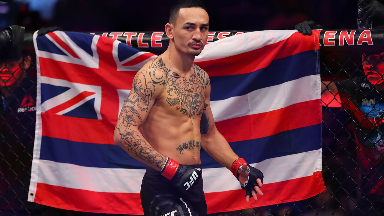7DETROIT, MI - DECEMBER 02: Max Holloway prior to his fight with Jose Aldo of Brazil during UFC 218 at Little Caesars Arena on December 2, 2018 in Detroit, Michigan.