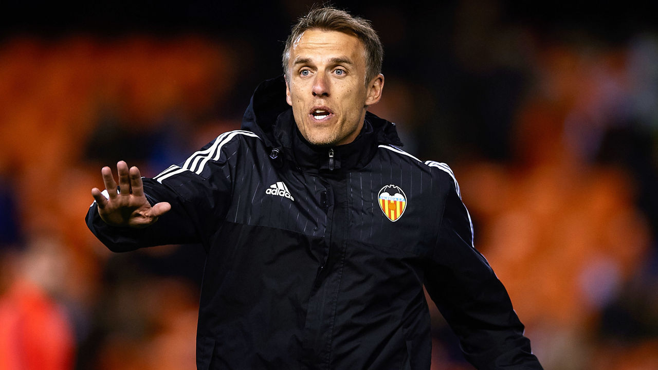 VALENCIA, SPAIN - MARCH 06: Valencia CF assistant coach Phil Neville gives instructions prior to the La Liga match between Valencia CF and Atletico de Madrid at Estadi de Mestalla on March 06, 2016 in Valencia, Spain.