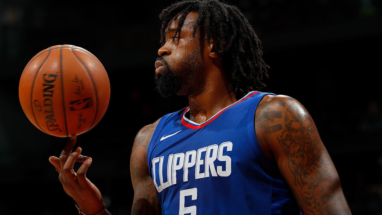 ATLANTA, GA - NOVEMBER 22: DeAndre Jordan #6 of the LA Clippers reacts during the game against the Atlanta Hawks at Philips Arena on November 22, 2017 in Atlanta, Georgia.