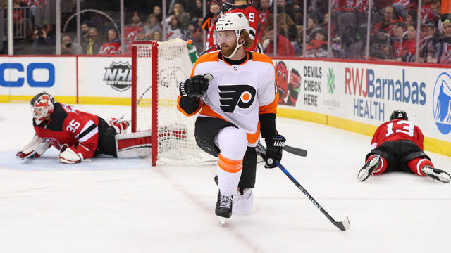 Couturier steals show in first meeting between Hischier, Patrick